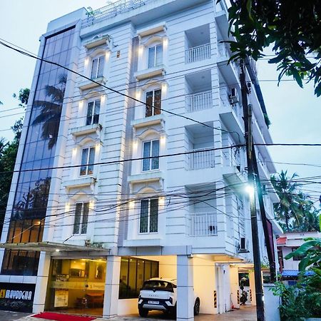 Treebo Trend Sreepathi Mayoogha Guruvayur Bagian luar foto