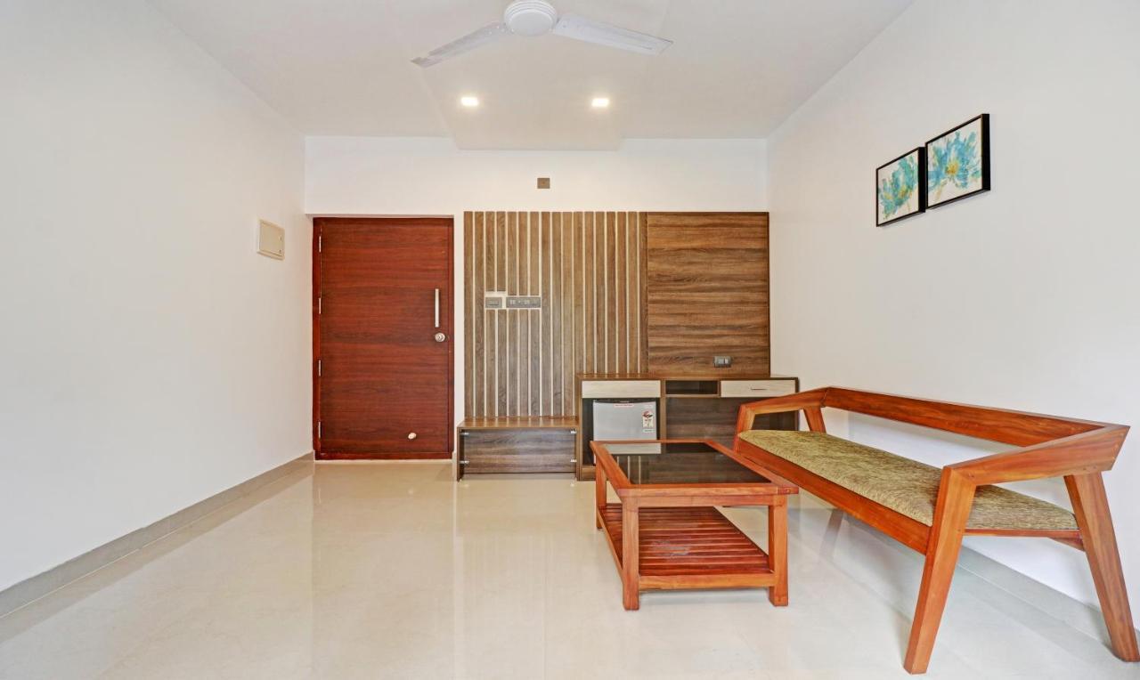 Treebo Trend Sreepathi Mayoogha Guruvayur Bagian luar foto